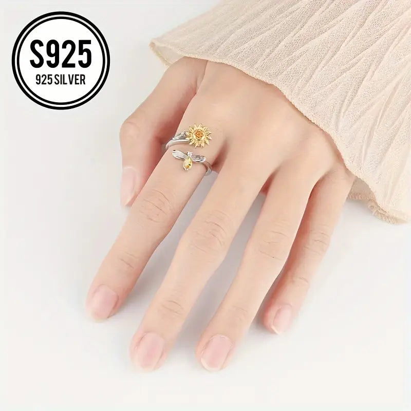 Anillo Giratorio Girasol – Estilo y Serenidad al Alcance de tu Mano